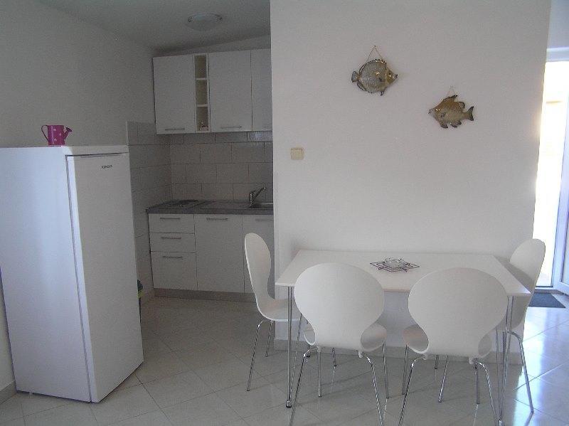 Deda Apartments Pag Town Exterior foto